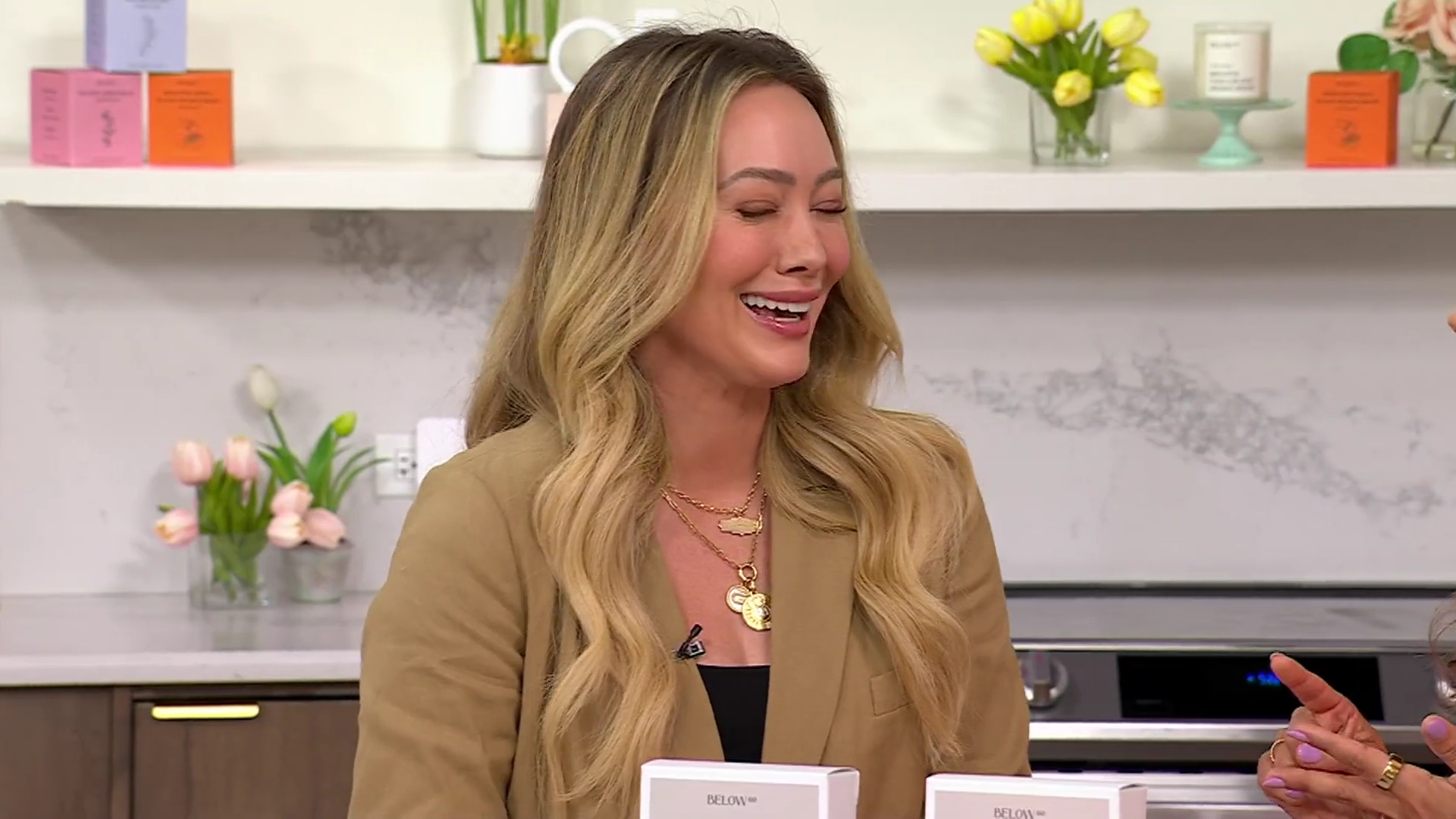 DailyDuff-dot-nl_2025QVC-Below60LaunchInterview0051.jpg DailyDuff-dot-nl_2025QVC-Below60LaunchInterview0051.jpg