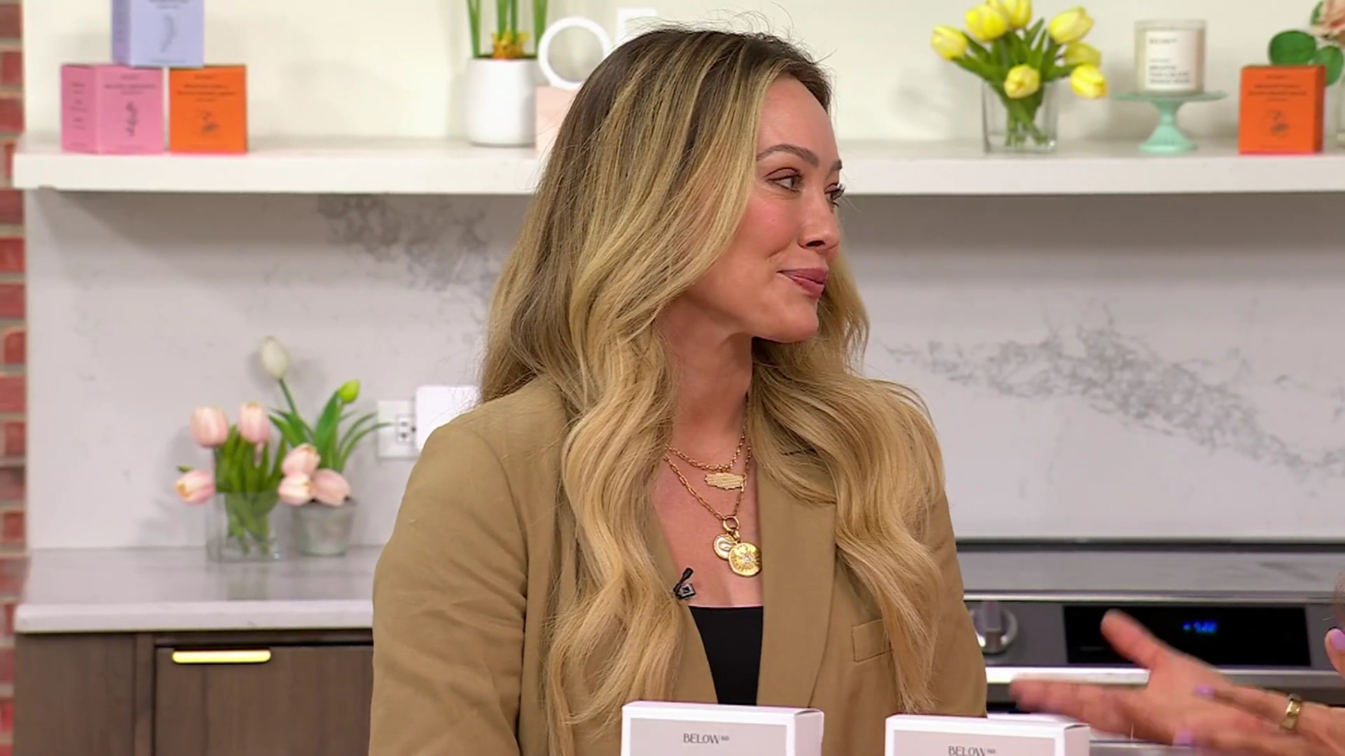 DailyDuff-dot-nl_2025QVC-Below60LaunchInterview0054.jpg DailyDuff-dot-nl_2025QVC-Below60LaunchInterview0054.jpg