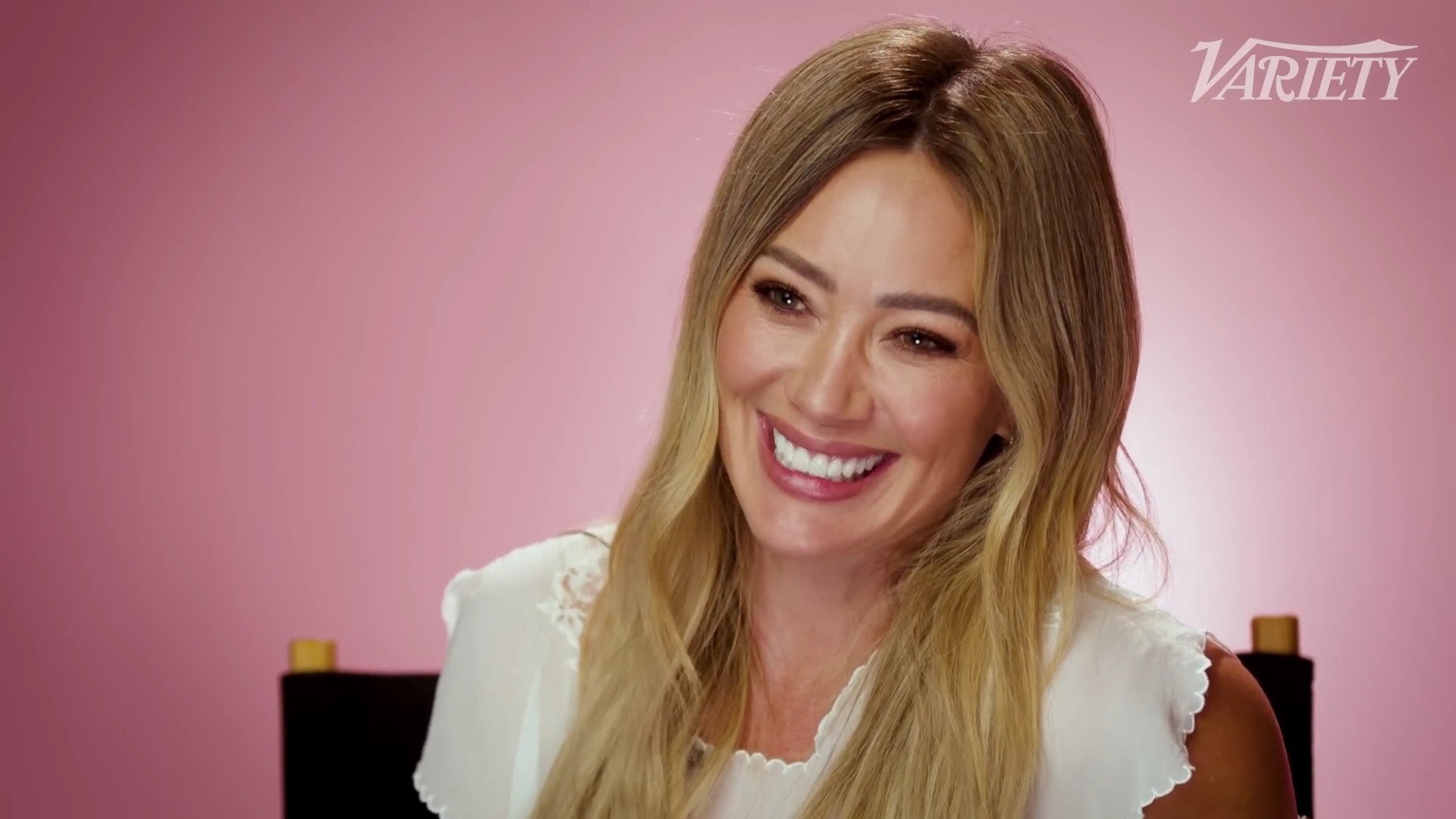 DailyDuff-dot-nl_2025Varierty-DoesHilaryDuffKnowHerLyrics0235.jpg DailyDuff-dot-nl_2025Varierty-DoesHilaryDuffKnowHerLyrics0235.jpg