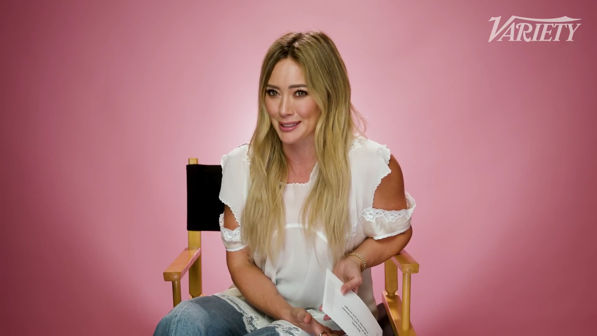 DailyDuff-dot-nl_2025Varierty-DoesHilaryDuffKnowHerLyrics0243.jpg DailyDuff-dot-nl_2025Varierty-DoesHilaryDuffKnowHerLyrics0243.jpg