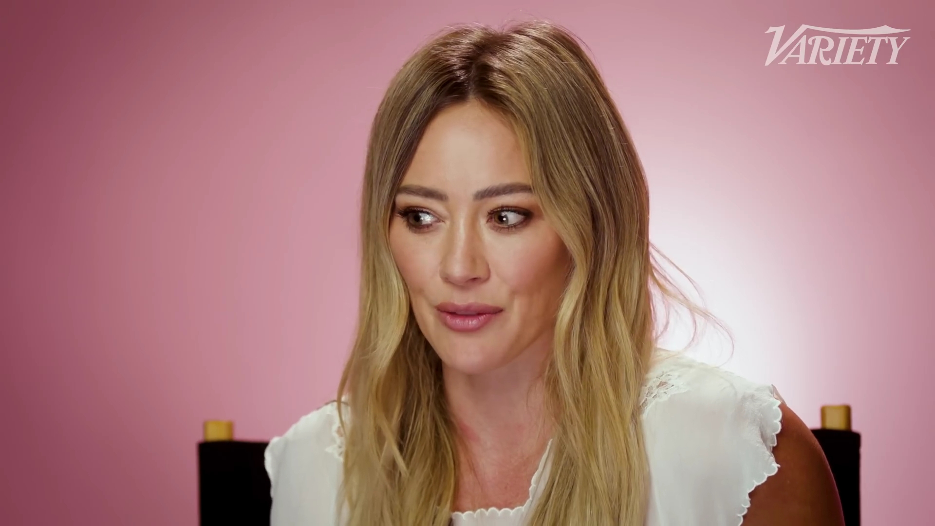 DailyDuff-dot-nl_2025Varierty-DoesHilaryDuffKnowHerLyrics0259.jpg DailyDuff-dot-nl_2025Varierty-DoesHilaryDuffKnowHerLyrics0259.jpg