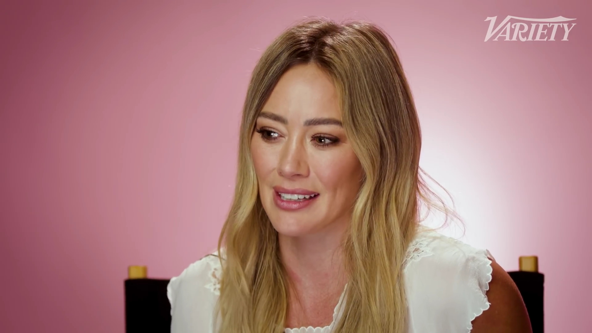 DailyDuff-dot-nl_2025Varierty-DoesHilaryDuffKnowHerLyrics0261.jpg DailyDuff-dot-nl_2025Varierty-DoesHilaryDuffKnowHerLyrics0261.jpg