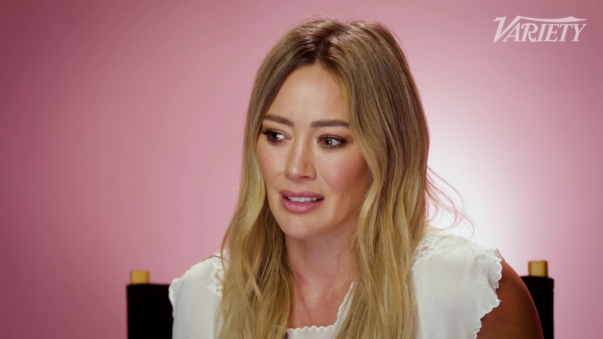 DailyDuff-dot-nl_2025Varierty-DoesHilaryDuffKnowHerLyrics0262.jpg DailyDuff-dot-nl_2025Varierty-DoesHilaryDuffKnowHerLyrics0262.jpg