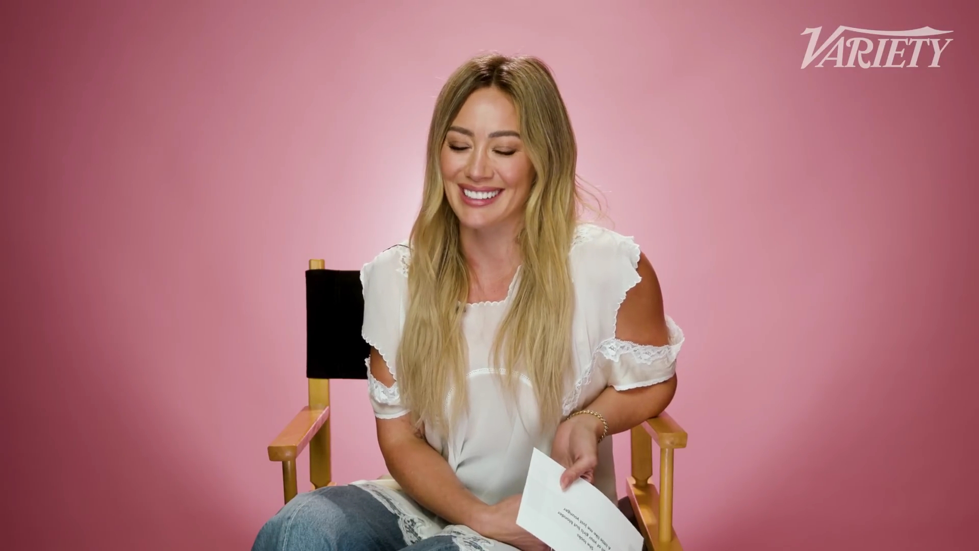 DailyDuff-dot-nl_2025Varierty-DoesHilaryDuffKnowHerLyrics0264.jpg DailyDuff-dot-nl_2025Varierty-DoesHilaryDuffKnowHerLyrics0264.jpg