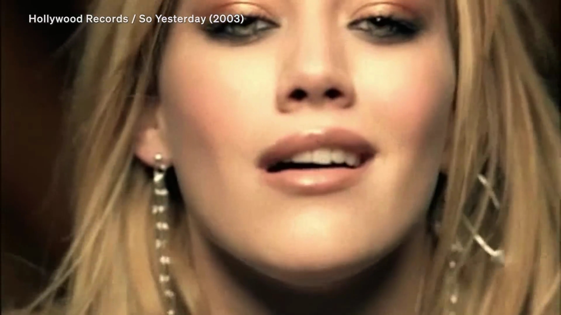 DailyDuff-dot-nl_2025Varierty-DoesHilaryDuffKnowHerLyrics0323.jpg DailyDuff-dot-nl_2025Varierty-DoesHilaryDuffKnowHerLyrics0323.jpg