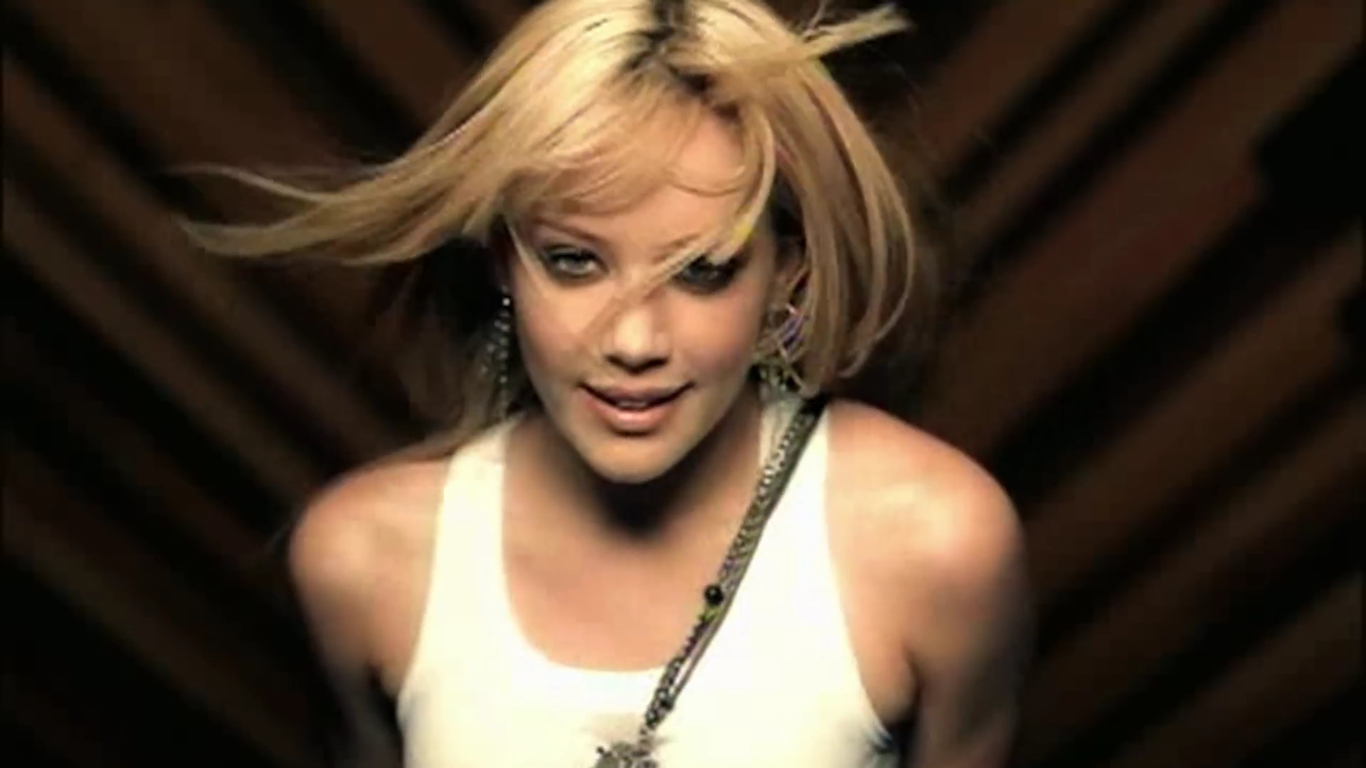 DailyDuff-dot-nl_2025Varierty-DoesHilaryDuffKnowHerLyrics0324.jpg DailyDuff-dot-nl_2025Varierty-DoesHilaryDuffKnowHerLyrics0324.jpg