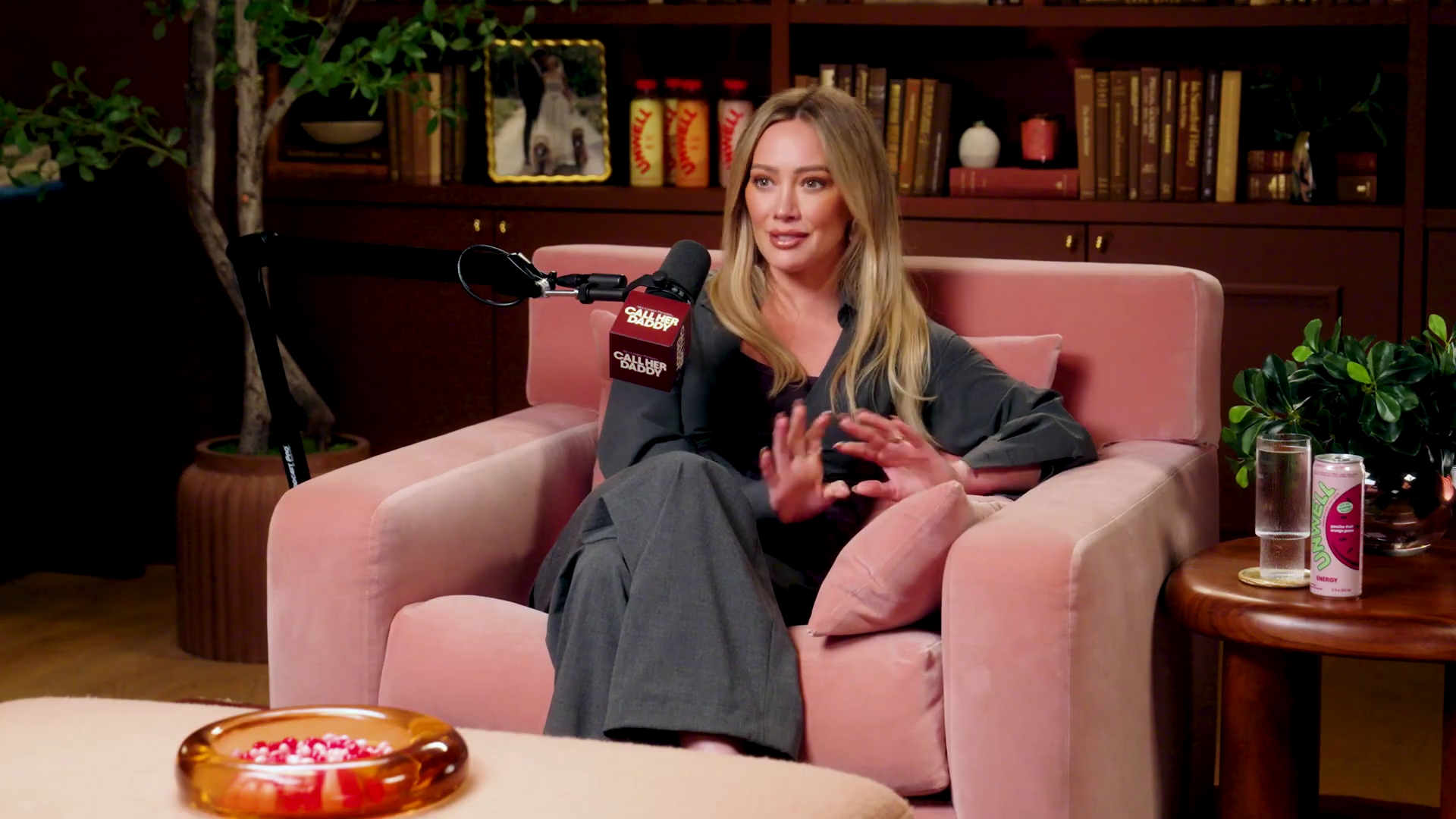 DailyDuff-dot-NL-2026CallHerDaddyPodcast0566.jpg DailyDuff-dot-NL-2026CallHerDaddyPodcast0566.jpg