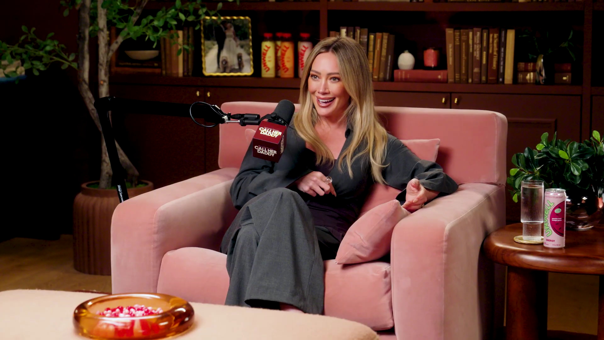 DailyDuff-dot-NL-2026CallHerDaddyPodcast0600.jpg DailyDuff-dot-NL-2026CallHerDaddyPodcast0600.jpg