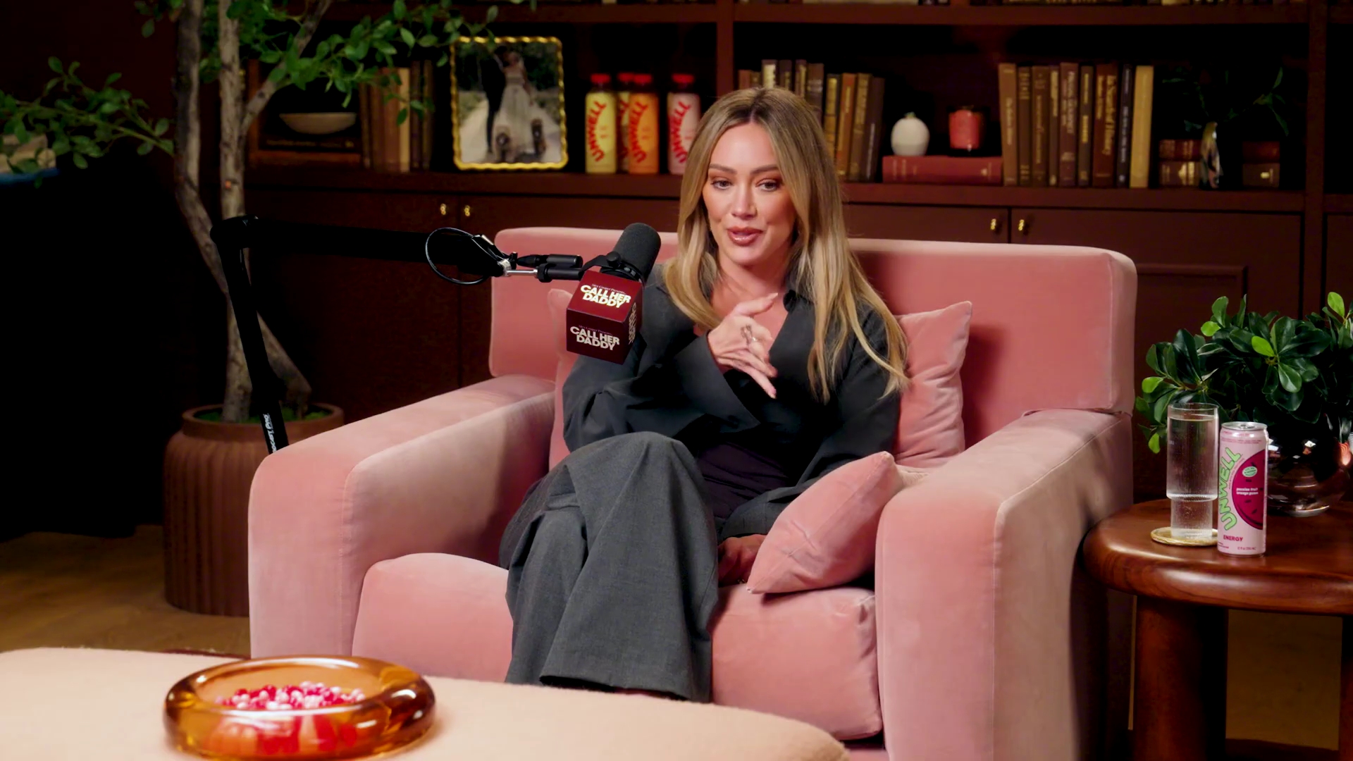 DailyDuff-dot-NL-2026CallHerDaddyPodcast0831.jpg DailyDuff-dot-NL-2026CallHerDaddyPodcast0831.jpg