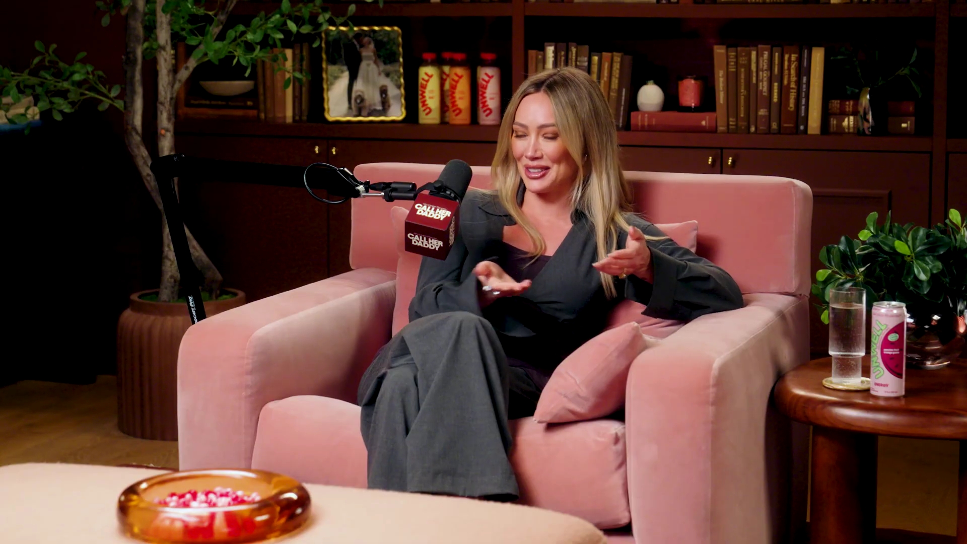 DailyDuff-dot-NL-2026CallHerDaddyPodcast1117.jpg DailyDuff-dot-NL-2026CallHerDaddyPodcast1117.jpg