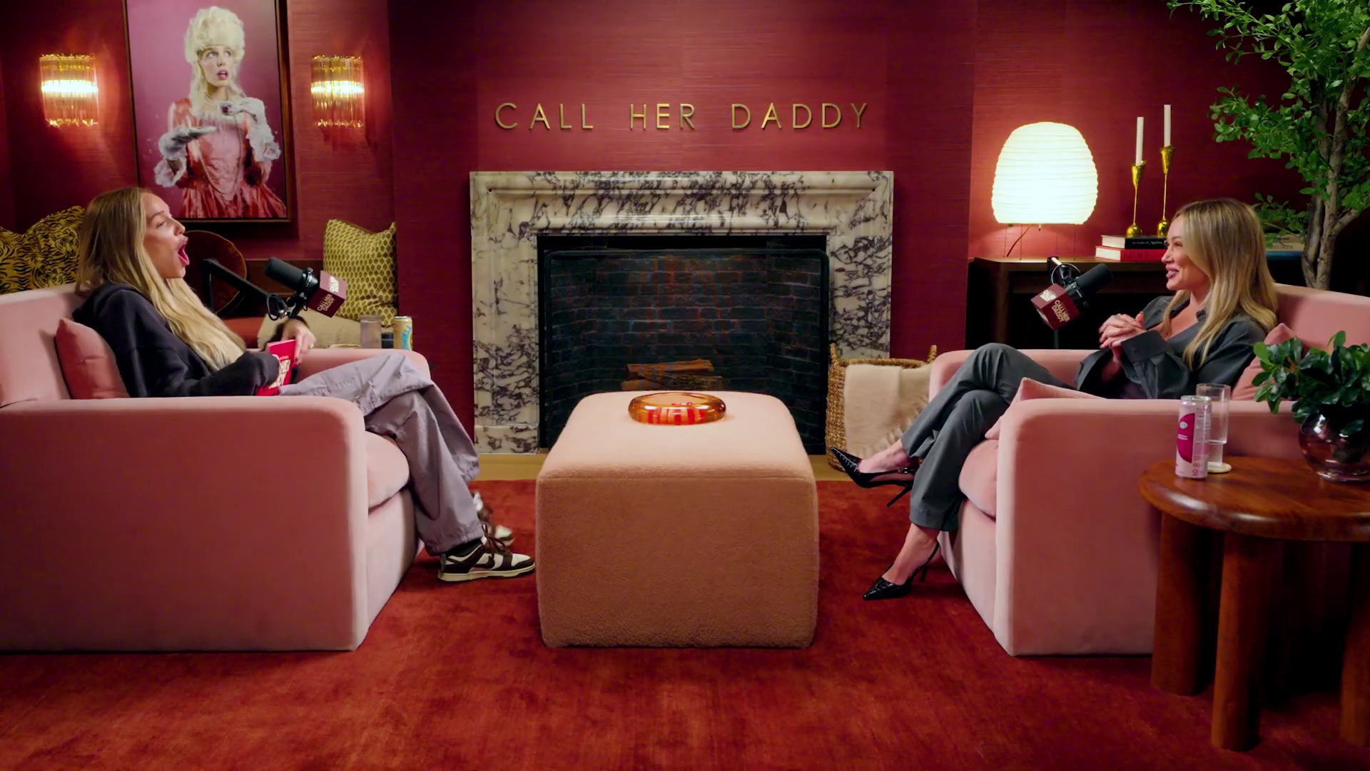 DailyDuff-dot-NL-2026CallHerDaddyPodcast1390.jpg DailyDuff-dot-NL-2026CallHerDaddyPodcast1390.jpg