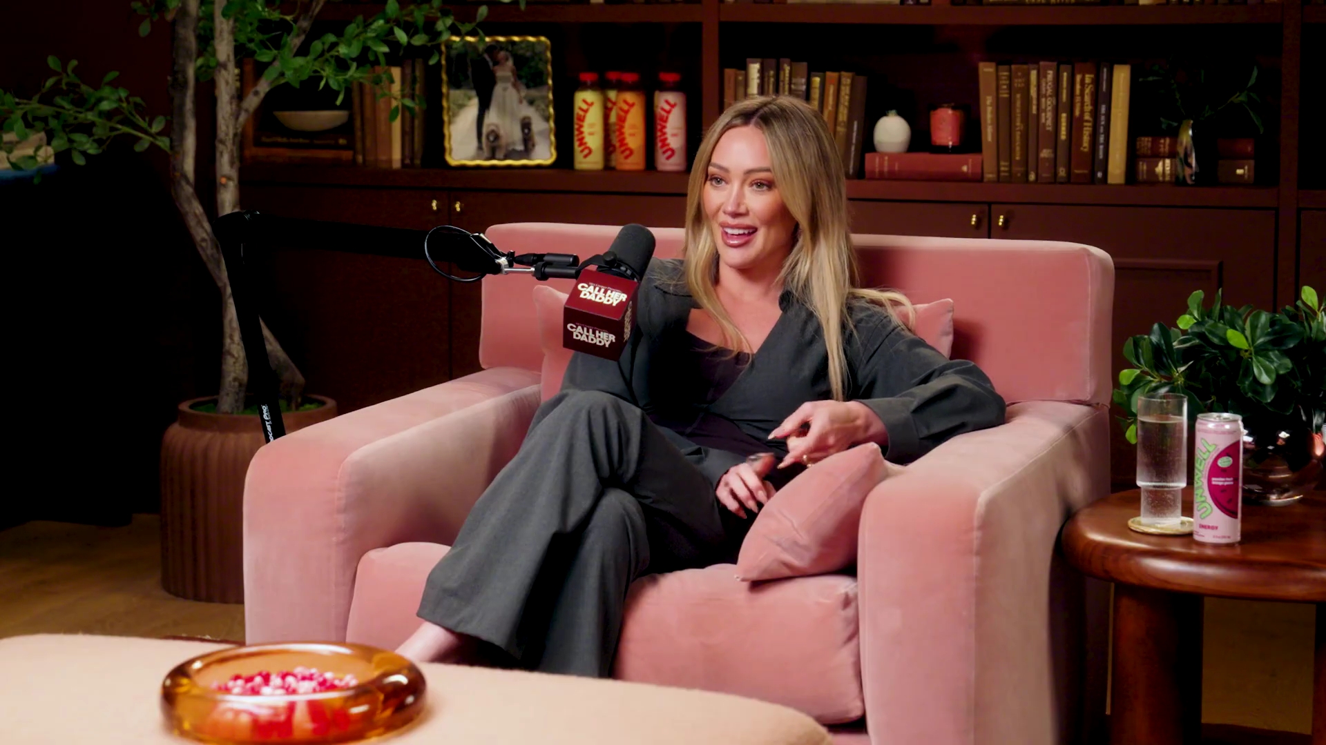 DailyDuff-dot-NL-2026CallHerDaddyPodcast1571.jpg DailyDuff-dot-NL-2026CallHerDaddyPodcast1571.jpg