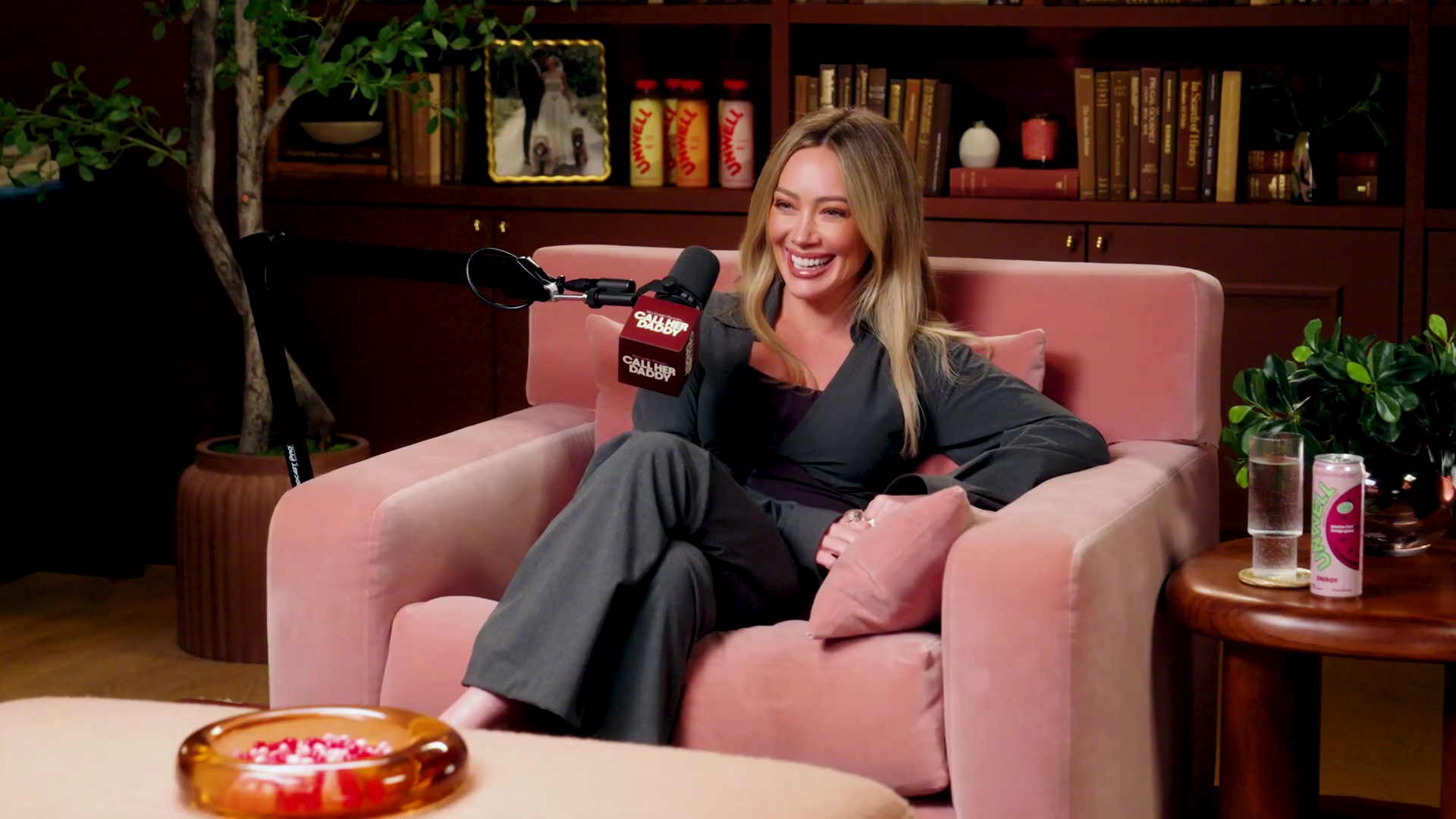 DailyDuff-dot-NL-2026CallHerDaddyPodcast1678.jpg DailyDuff-dot-NL-2026CallHerDaddyPodcast1678.jpg