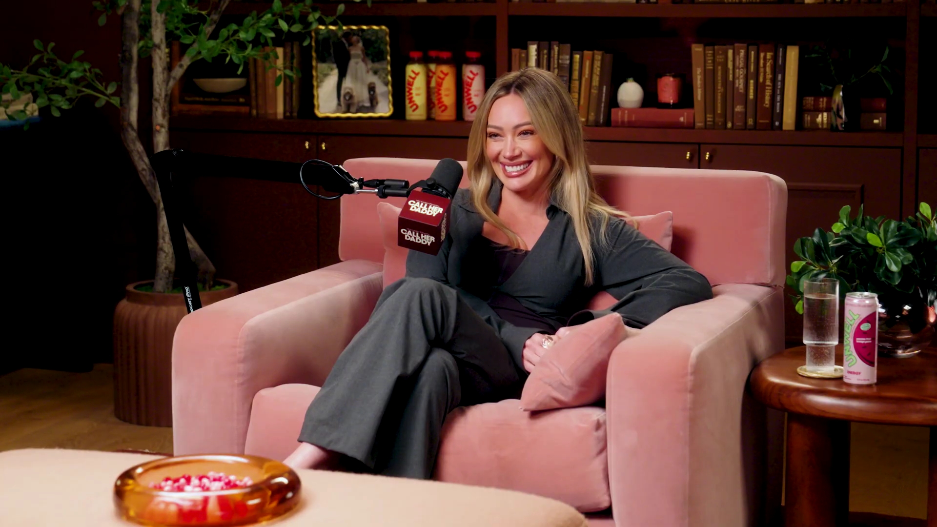 DailyDuff-dot-NL-2026CallHerDaddyPodcast1684.jpg DailyDuff-dot-NL-2026CallHerDaddyPodcast1684.jpg