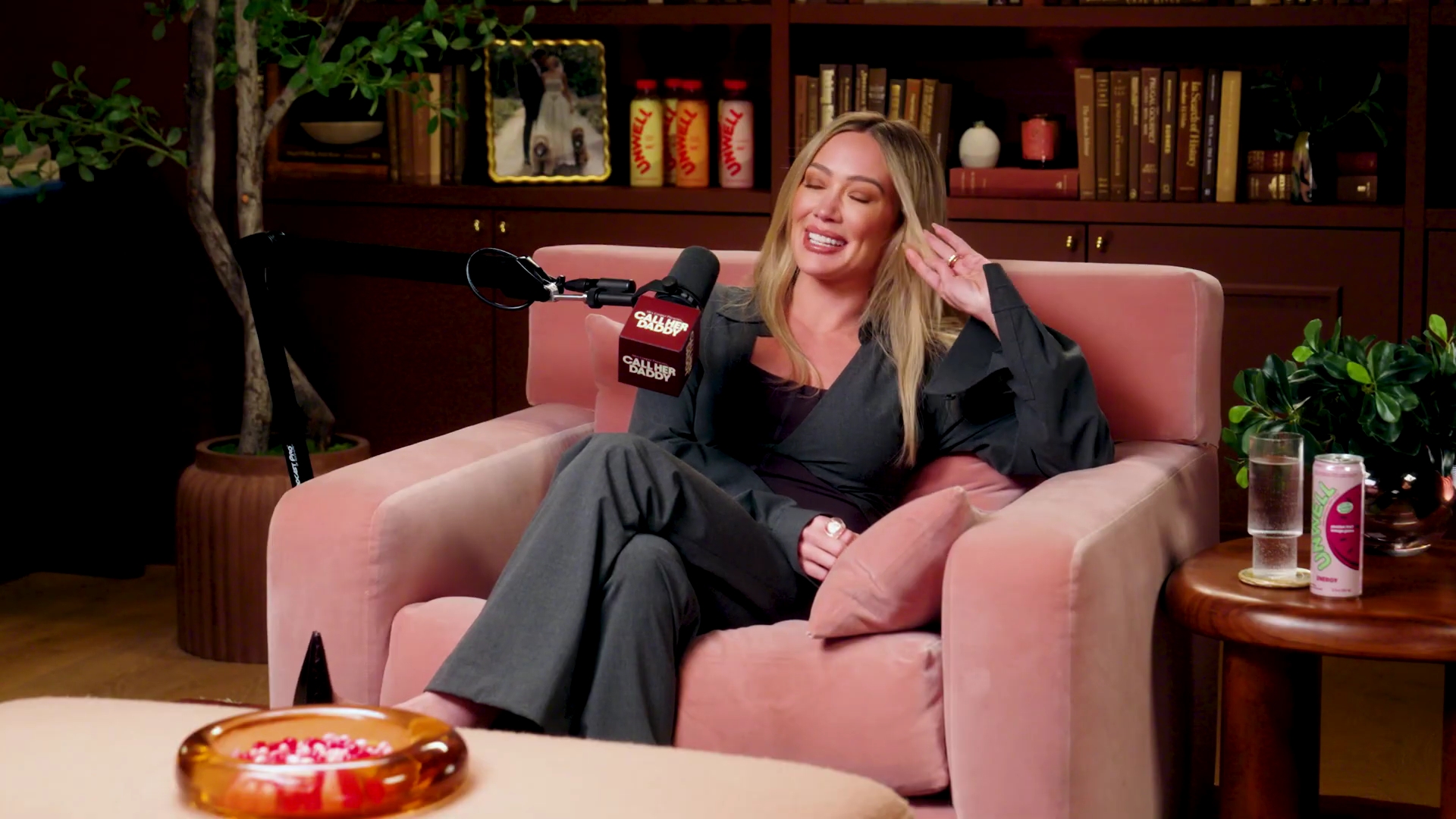 DailyDuff-dot-NL-2026CallHerDaddyPodcast1690.jpg DailyDuff-dot-NL-2026CallHerDaddyPodcast1690.jpg