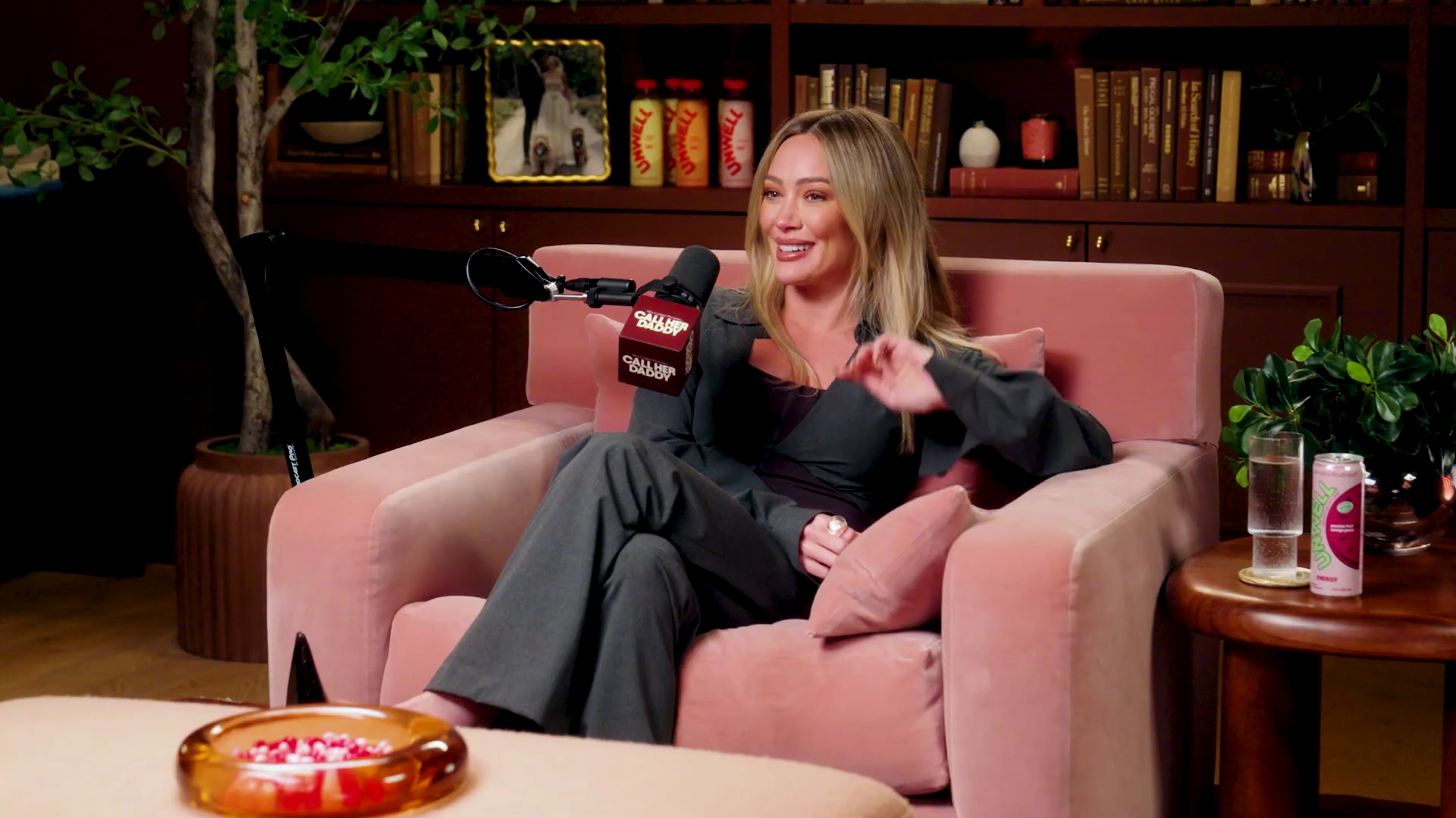 DailyDuff-dot-NL-2026CallHerDaddyPodcast1691.jpg DailyDuff-dot-NL-2026CallHerDaddyPodcast1691.jpg