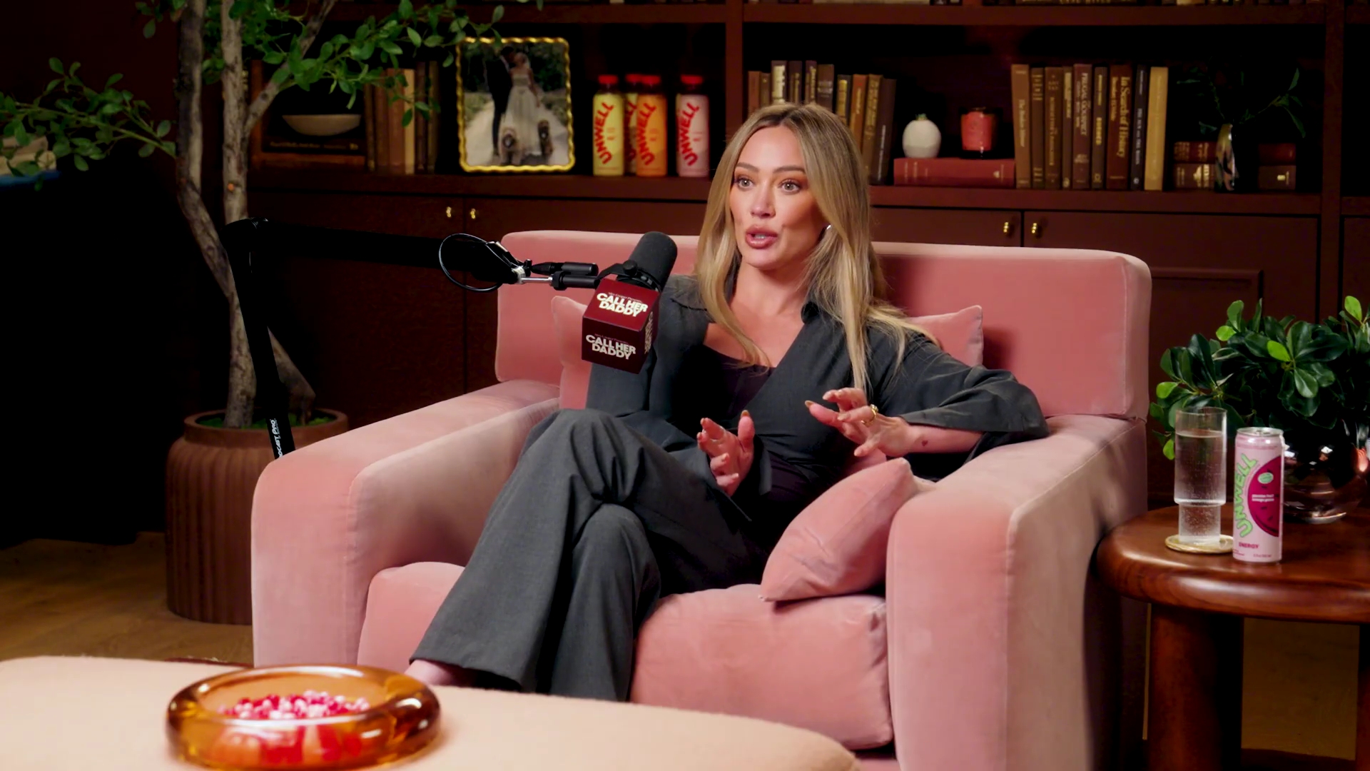 DailyDuff-dot-NL-2026CallHerDaddyPodcast2081.jpg DailyDuff-dot-NL-2026CallHerDaddyPodcast2081.jpg