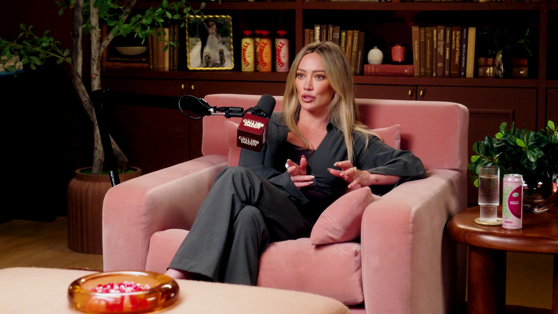 DailyDuff-dot-NL-2026CallHerDaddyPodcast2082.jpg DailyDuff-dot-NL-2026CallHerDaddyPodcast2082.jpg