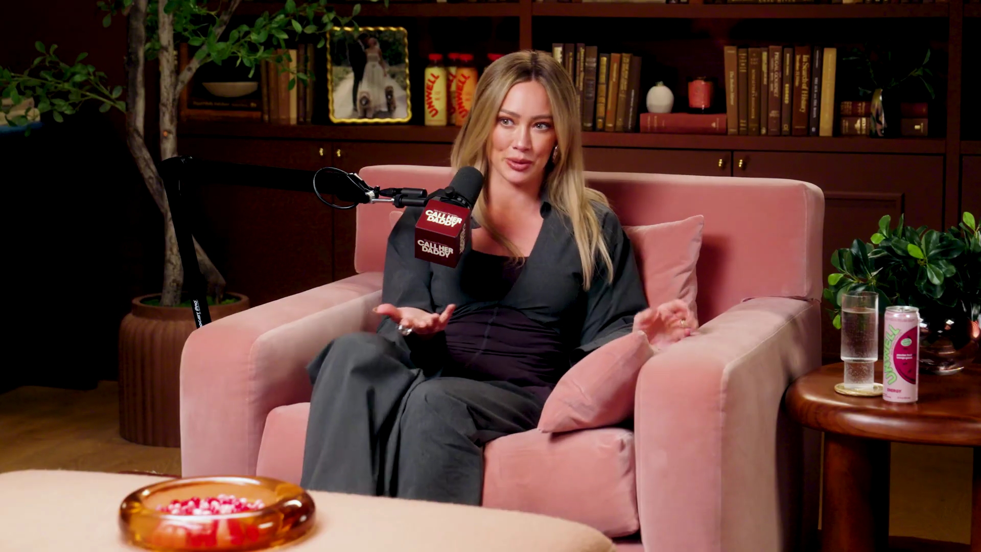 DailyDuff-dot-NL-2026CallHerDaddyPodcast2656.jpg DailyDuff-dot-NL-2026CallHerDaddyPodcast2656.jpg