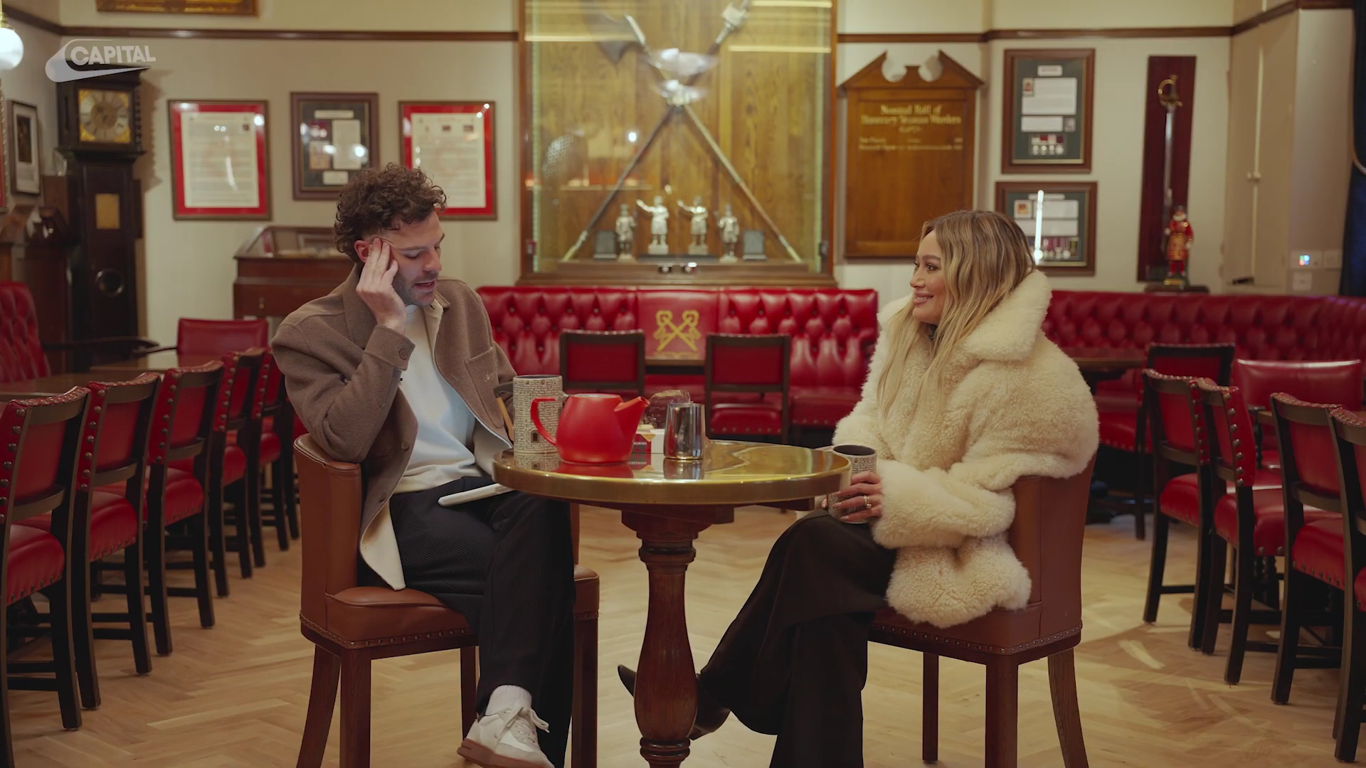 DailyDuff-dot-NL-2026CapitalFM0506.jpg DailyDuff-dot-NL-2026CapitalFM0506.jpg