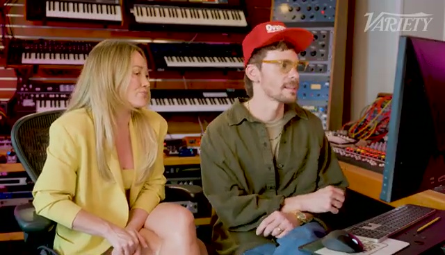 Daily-Duff-dot-nl_Variety_MatureBehindTheSong10259.jpg
