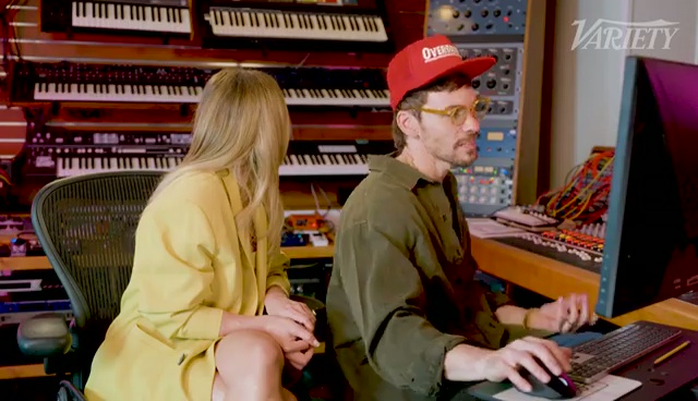 Daily-Duff-dot-nl_Variety_MatureBehindTheSong12835.jpg