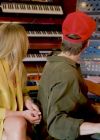 Daily-Duff-dot-nl_Variety_MatureBehindTheSong12743.jpg