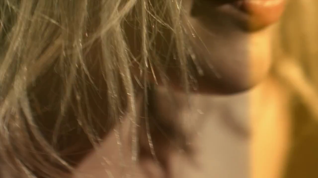 DailyDuff-dot-nl_AllAboutYouLyricsVideo0000.jpg DailyDuff-dot-nl_AllAboutYouLyricsVideo0000.jpg