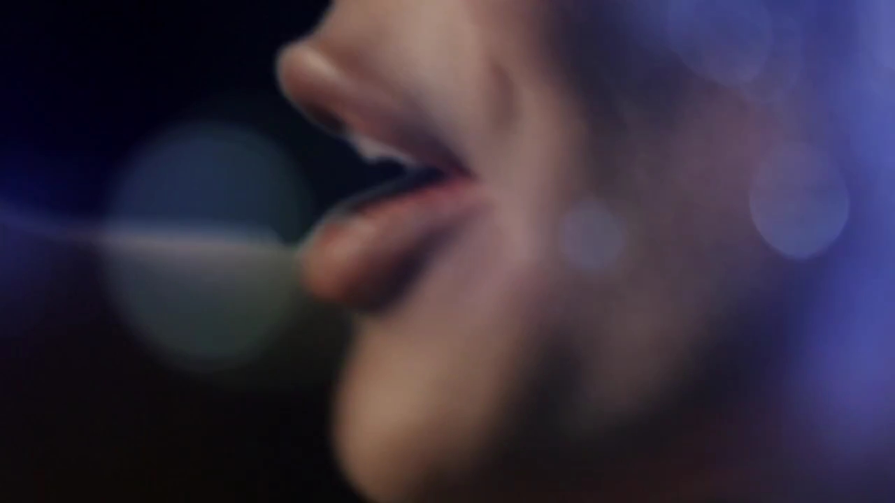 DailyDuff-dot-nl_AllAboutYouLyricsVideo0061.jpg DailyDuff-dot-nl_AllAboutYouLyricsVideo0061.jpg