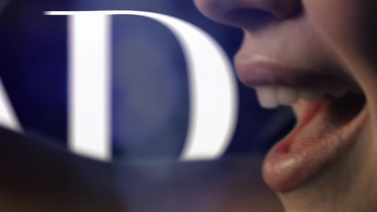 DailyDuff-dot-nl_AllAboutYouLyricsVideo0064.jpg DailyDuff-dot-nl_AllAboutYouLyricsVideo0064.jpg