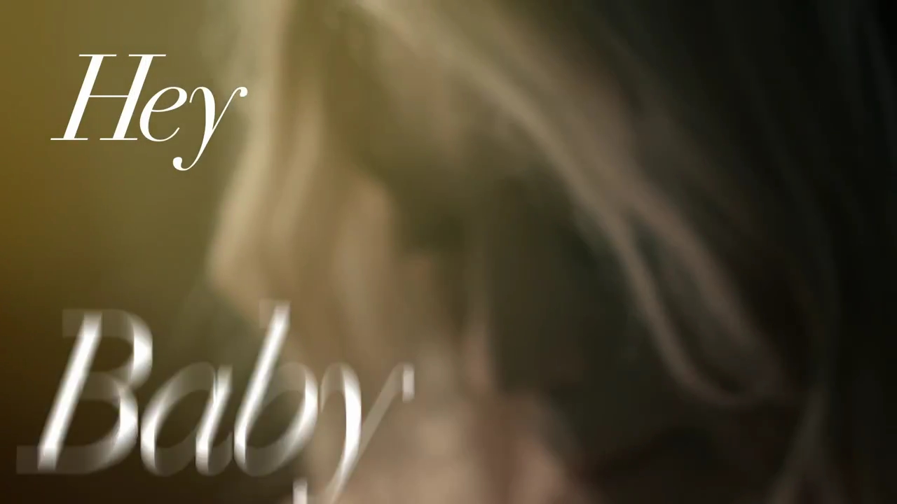 DailyDuff-dot-nl_AllAboutYouLyricsVideo0136.jpg DailyDuff-dot-nl_AllAboutYouLyricsVideo0136.jpg