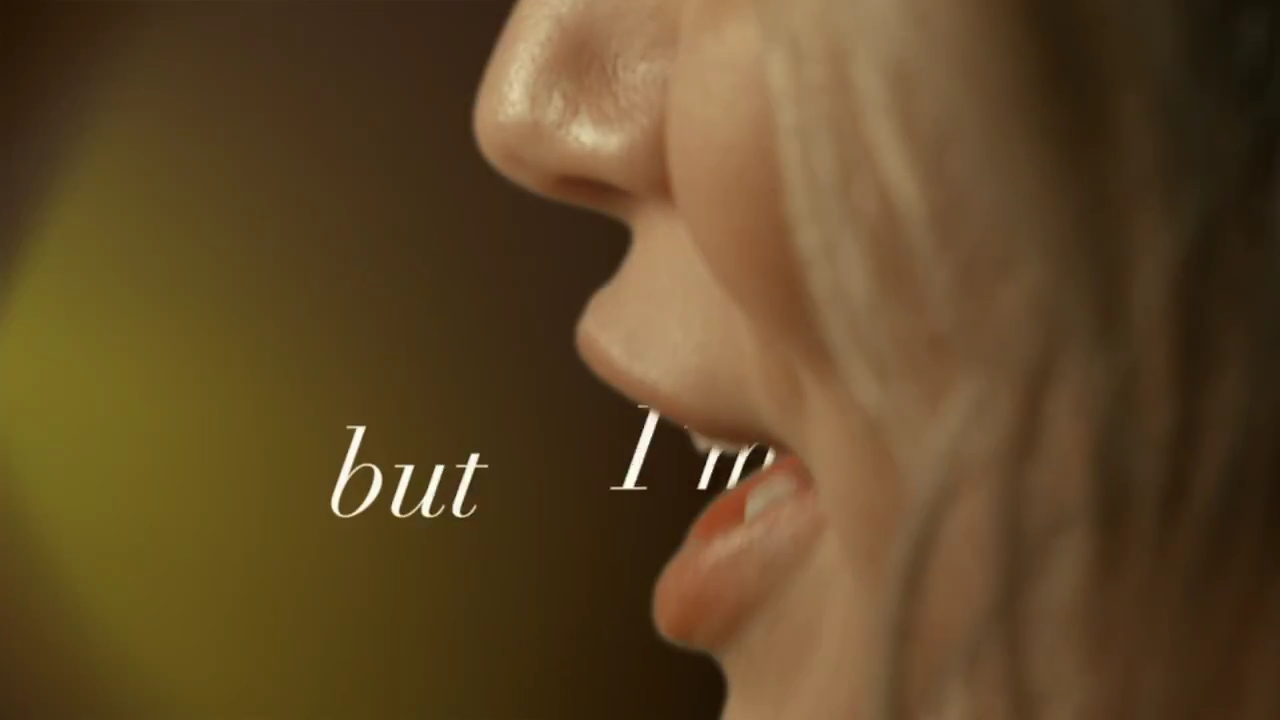 DailyDuff-dot-nl_AllAboutYouLyricsVideo0149.jpg DailyDuff-dot-nl_AllAboutYouLyricsVideo0149.jpg