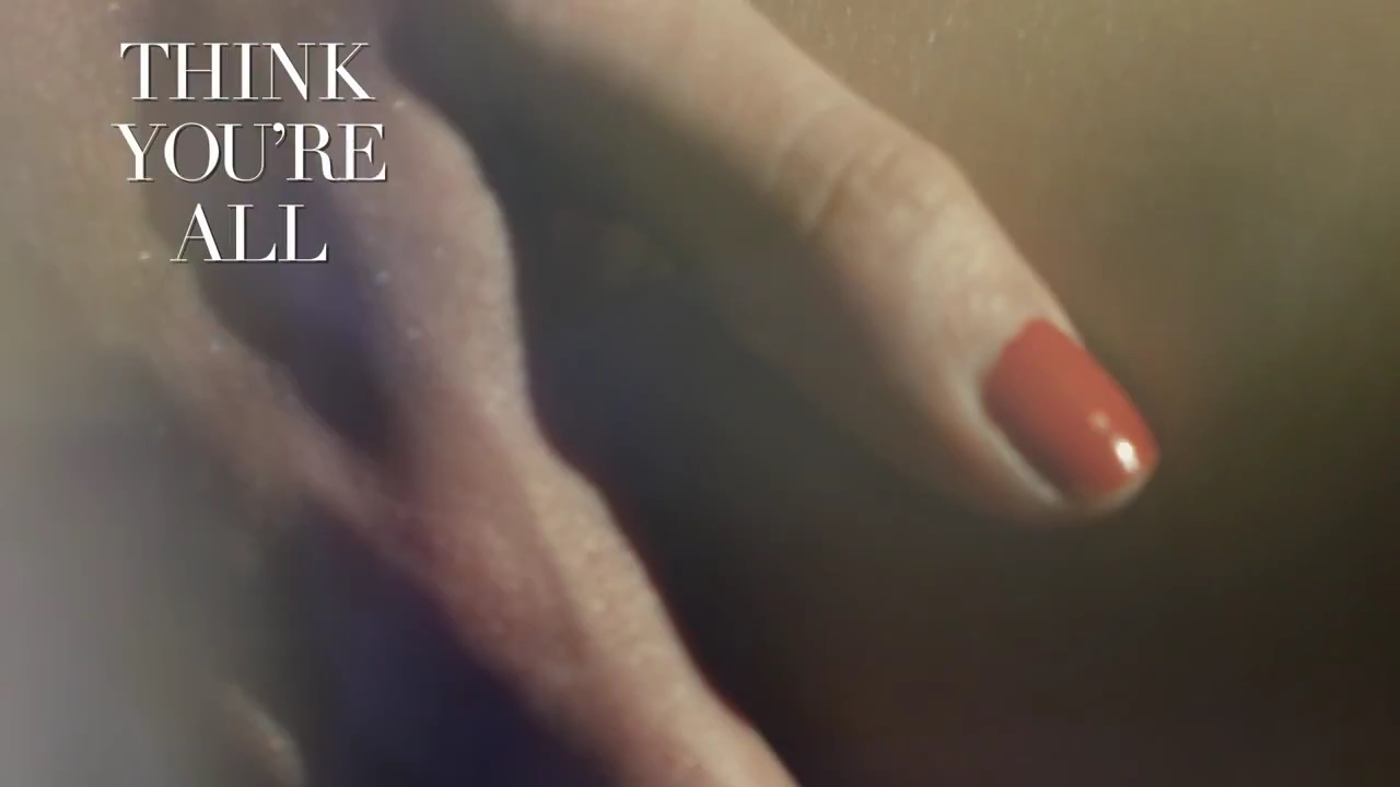 DailyDuff-dot-nl_AllAboutYouLyricsVideo0164.jpg DailyDuff-dot-nl_AllAboutYouLyricsVideo0164.jpg