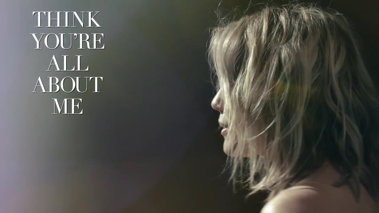 DailyDuff-dot-nl_AllAboutYouLyricsVideo0166.jpg DailyDuff-dot-nl_AllAboutYouLyricsVideo0166.jpg