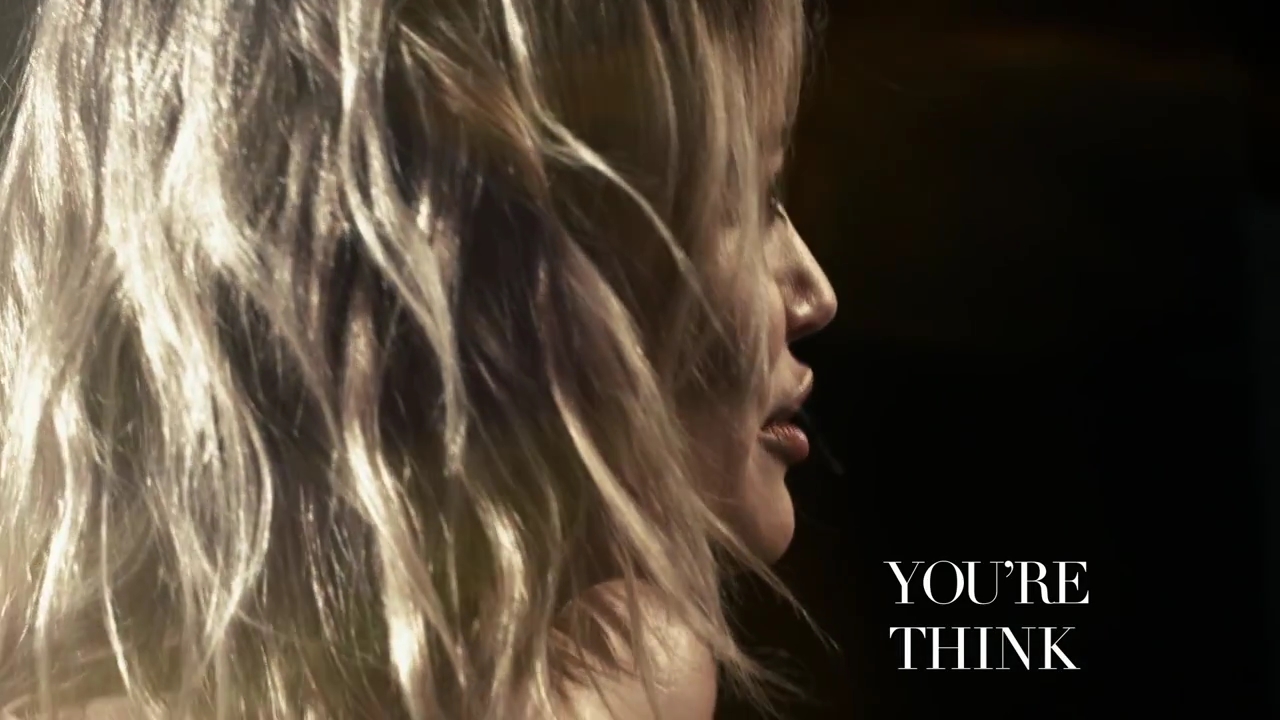 DailyDuff-dot-nl_AllAboutYouLyricsVideo0175.jpg DailyDuff-dot-nl_AllAboutYouLyricsVideo0175.jpg