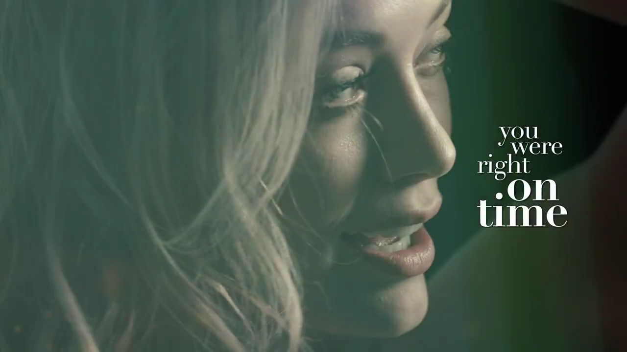 DailyDuff-dot-nl_AllAboutYouLyricsVideo0207.jpg DailyDuff-dot-nl_AllAboutYouLyricsVideo0207.jpg