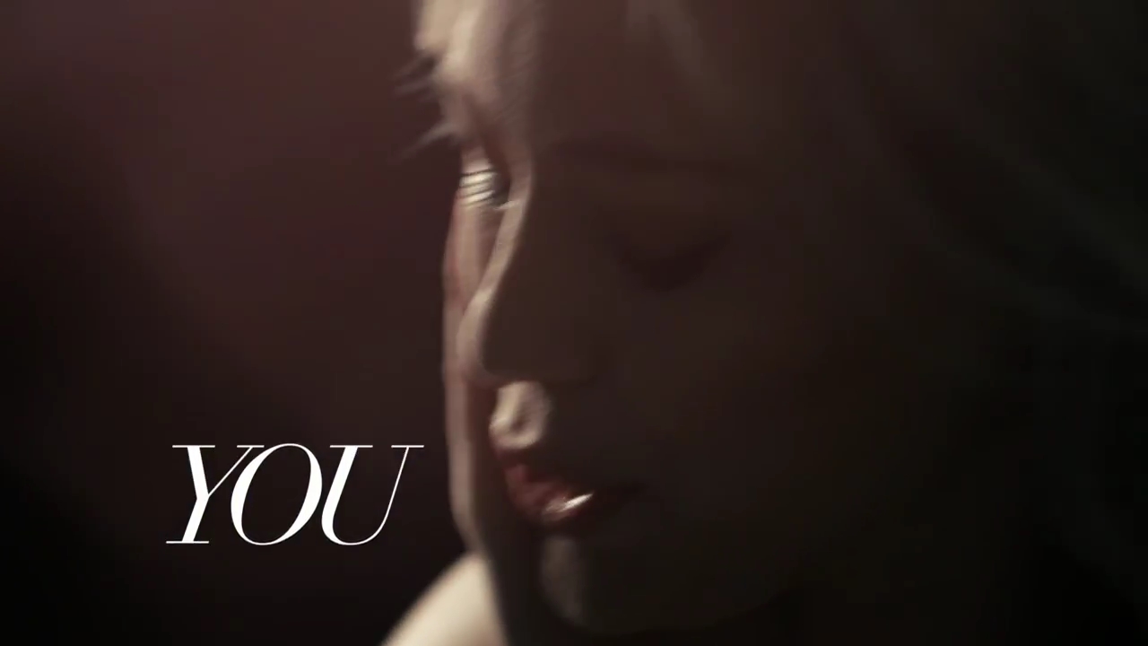 DailyDuff-dot-nl_AllAboutYouLyricsVideo0260.jpg DailyDuff-dot-nl_AllAboutYouLyricsVideo0260.jpg