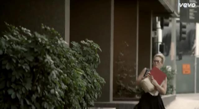 dailyduff-dot-nl-ChasingTheSun_MusicVideo0005.jpg