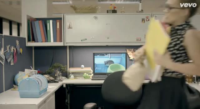 dailyduff-dot-nl-ChasingTheSun_MusicVideo0015.jpg dailyduff-dot-nl-ChasingTheSun_MusicVideo0015.jpg