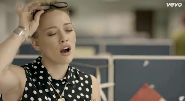 dailyduff-dot-nl-ChasingTheSun_MusicVideo0032.jpg dailyduff-dot-nl-ChasingTheSun_MusicVideo0032.jpg