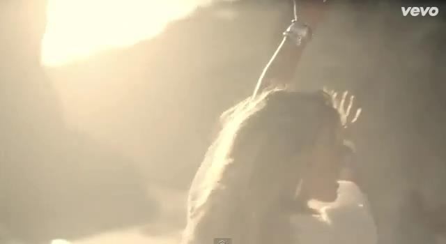 dailyduff-dot-nl-ChasingTheSun_MusicVideo0074.jpg dailyduff-dot-nl-ChasingTheSun_MusicVideo0074.jpg