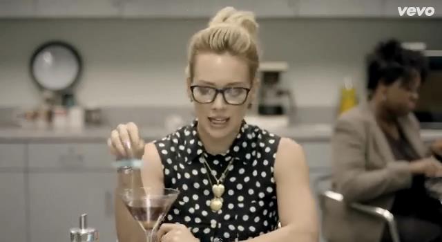 dailyduff-dot-nl-ChasingTheSun_MusicVideo0135.jpg dailyduff-dot-nl-ChasingTheSun_MusicVideo0135.jpg