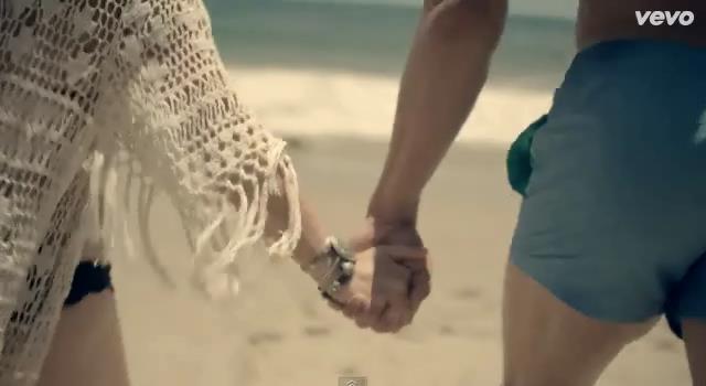 dailyduff-dot-nl-ChasingTheSun_MusicVideo0218.jpg dailyduff-dot-nl-ChasingTheSun_MusicVideo0218.jpg