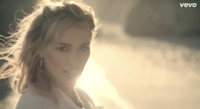 dailyduff-dot-nl-ChasingTheSun_MusicVideo0242.jpg dailyduff-dot-nl-ChasingTheSun_MusicVideo0242.jpg