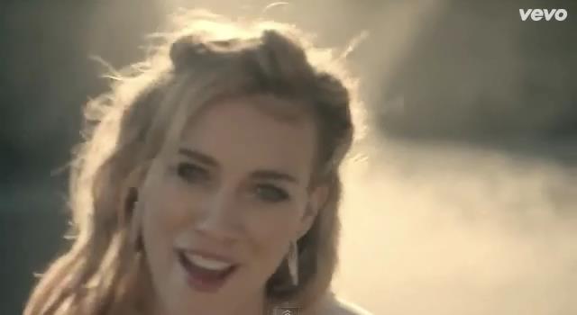 dailyduff-dot-nl-ChasingTheSun_MusicVideo0246.jpg