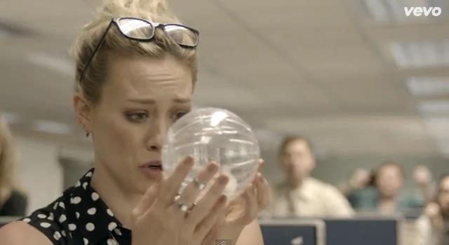 dailyduff-dot-nl-ChasingTheSun_MusicVideo0256.jpg dailyduff-dot-nl-ChasingTheSun_MusicVideo0256.jpg