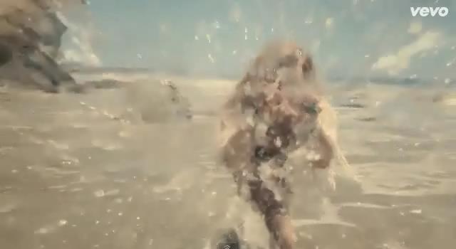 dailyduff-dot-nl-ChasingTheSun_MusicVideo0268.jpg dailyduff-dot-nl-ChasingTheSun_MusicVideo0268.jpg