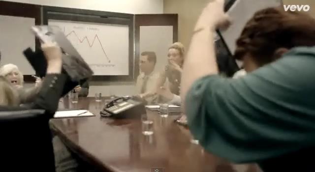 dailyduff-dot-nl-ChasingTheSun_MusicVideo0275.jpg dailyduff-dot-nl-ChasingTheSun_MusicVideo0275.jpg