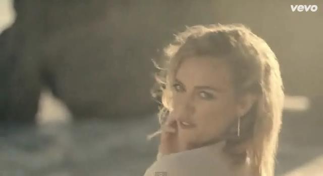 dailyduff-dot-nl-ChasingTheSun_MusicVideo0278.jpg dailyduff-dot-nl-ChasingTheSun_MusicVideo0278.jpg