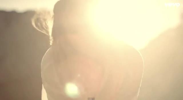 dailyduff-dot-nl-ChasingTheSun_MusicVideo0305.jpg dailyduff-dot-nl-ChasingTheSun_MusicVideo0305.jpg